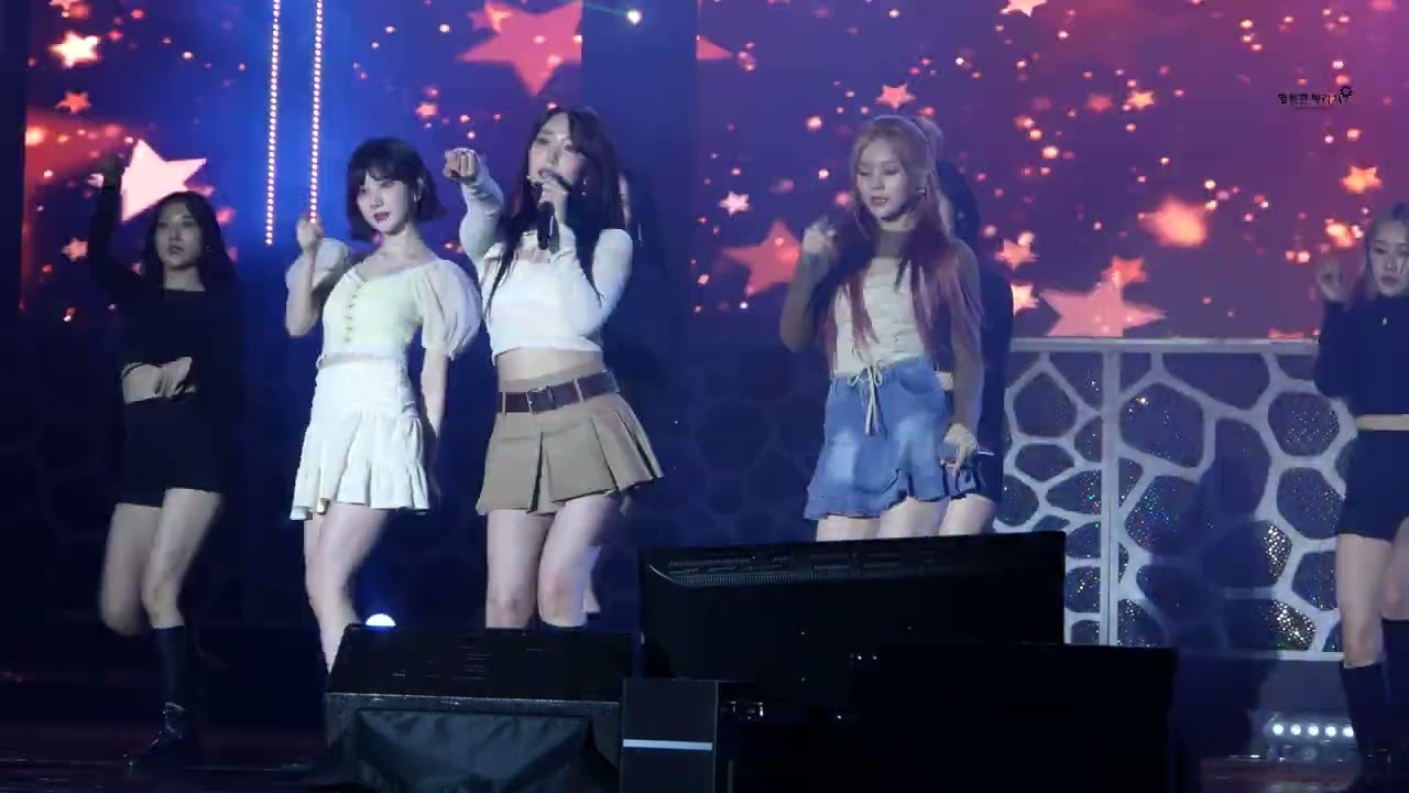 [4K 60P] 220930 비비지(VIVIZ) 제28회 거제 시민의 날 기념 행사 - 밤(Time for the moon night) 직캠(Fancam)