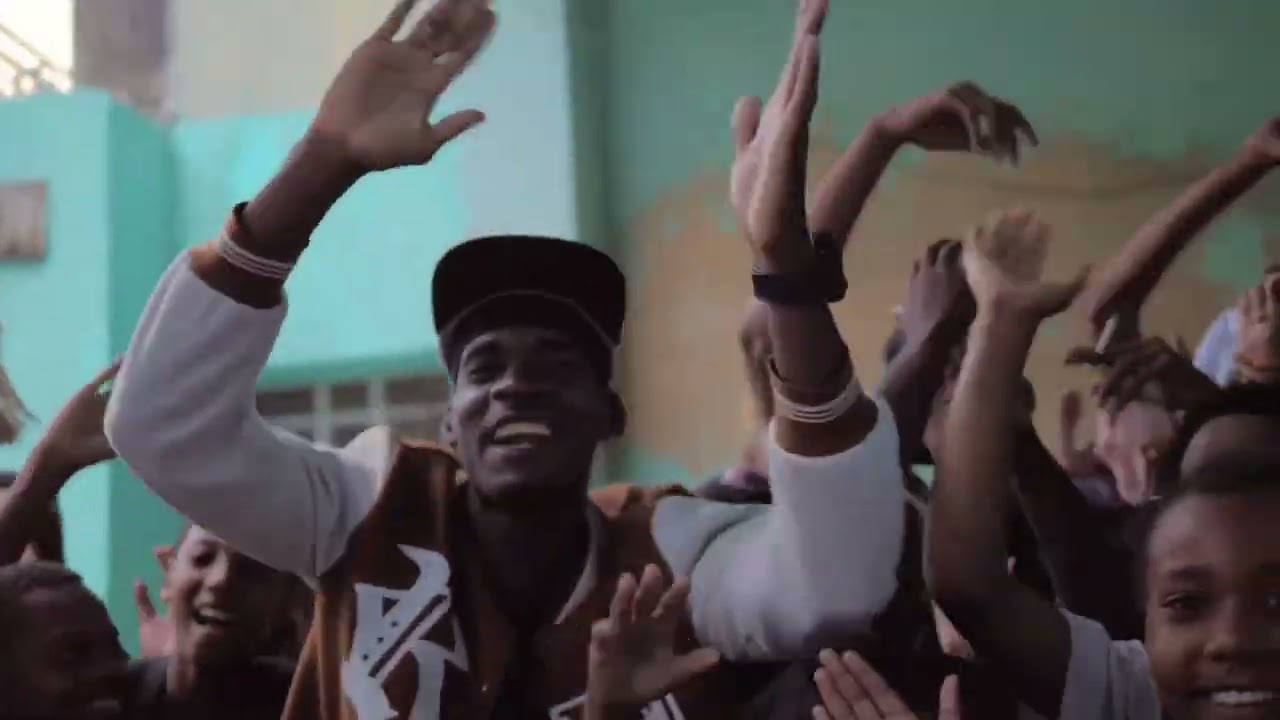 Villano con l&iacute;rica x Elegancce-Ki&ntilde;ongo video(oficial)Prod by Liban pro