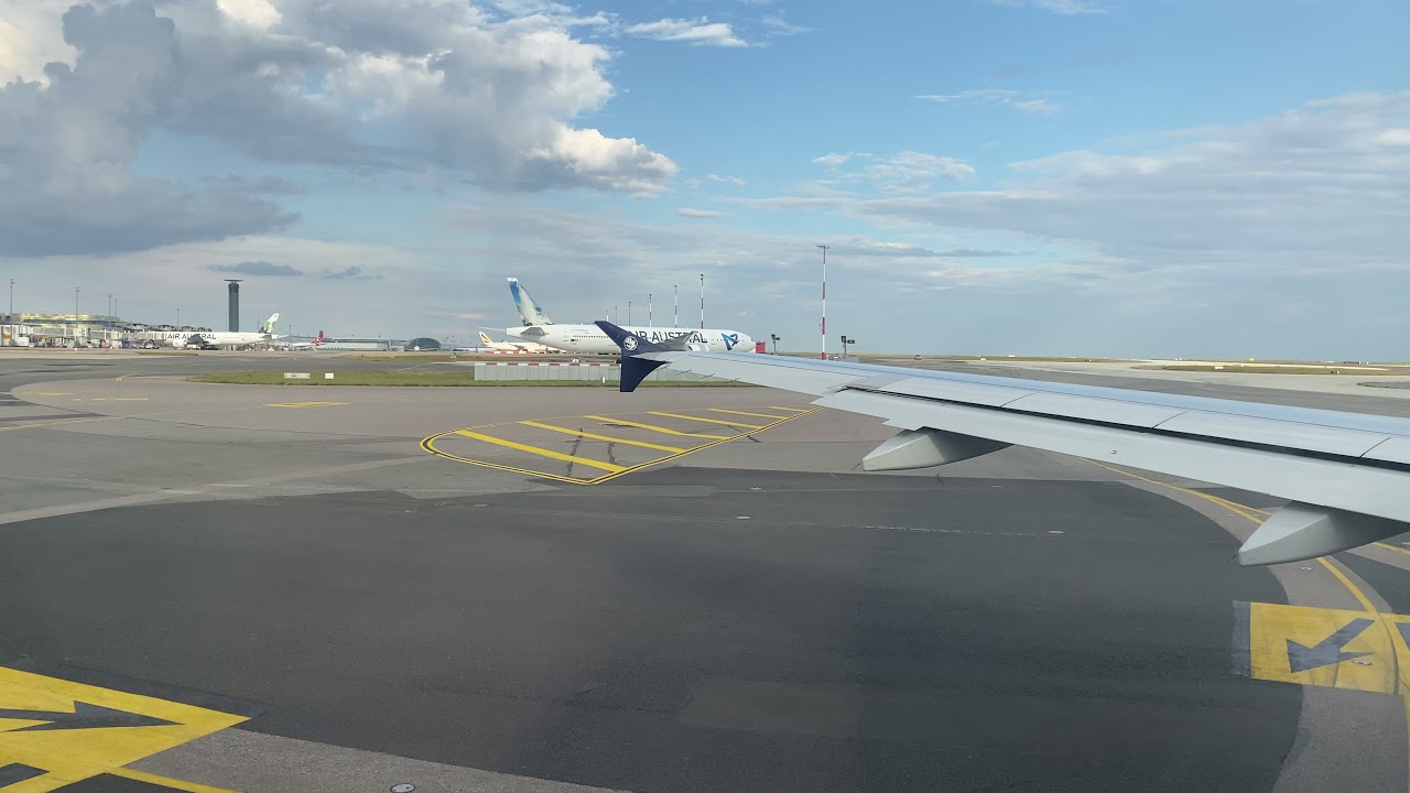 AIR FRANCE AIRBUS A320 TAKEOFF FROM PARIS (CDG)