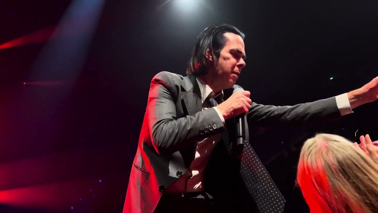 Nick Cave & Bad Seeds - Red Right Hand (Wild God Tour 2024 - Berlin Uber Arena)