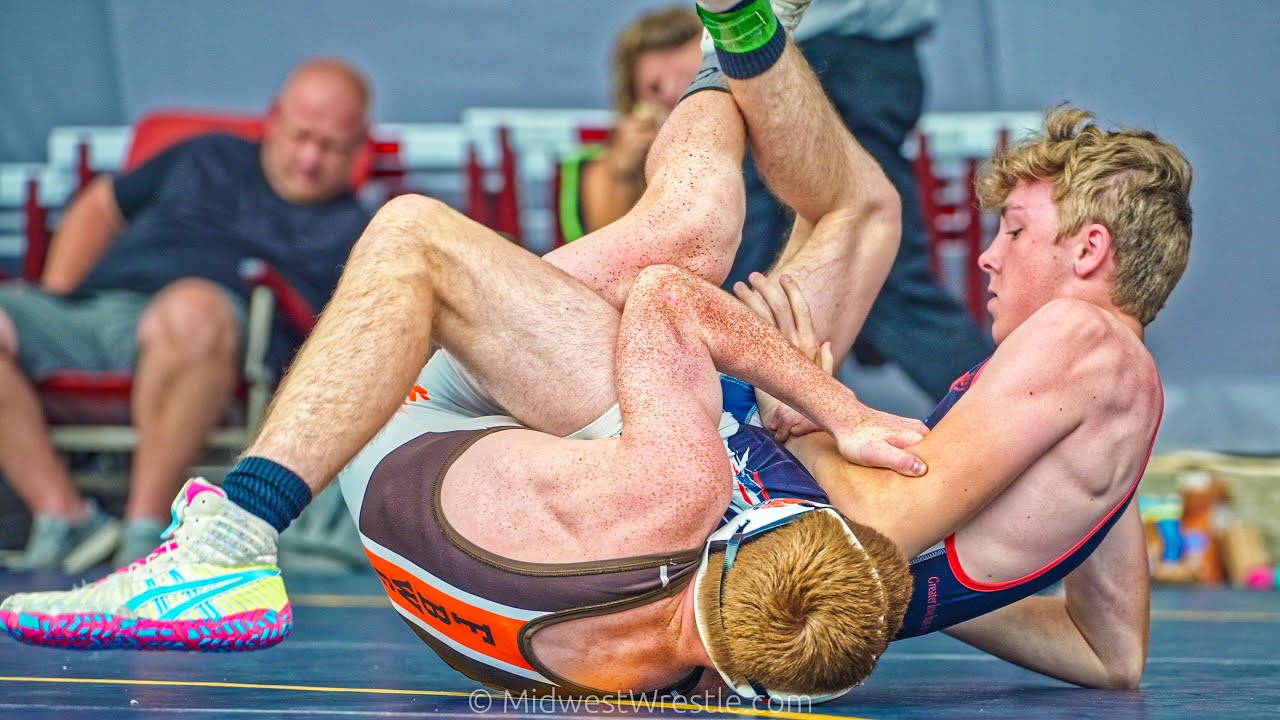 113 – Talon Jessup {G} of Fight Barn IN vs. Luke Cornwell {R} of Kentucky Xtreme KY