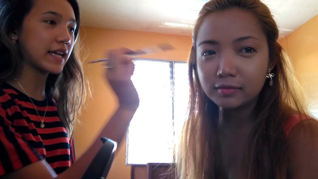 Cousin Does My Makeup | Makeup with Izzy