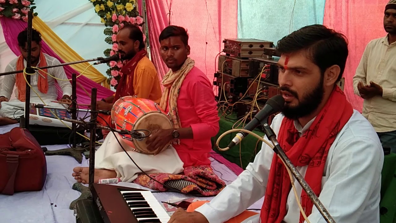 श्री भागवत भगवान की है आरती पापियों को पाप से है तार ती,नीलम साउंड सिस्टम शहजादपुरा,जालौन,7523085782