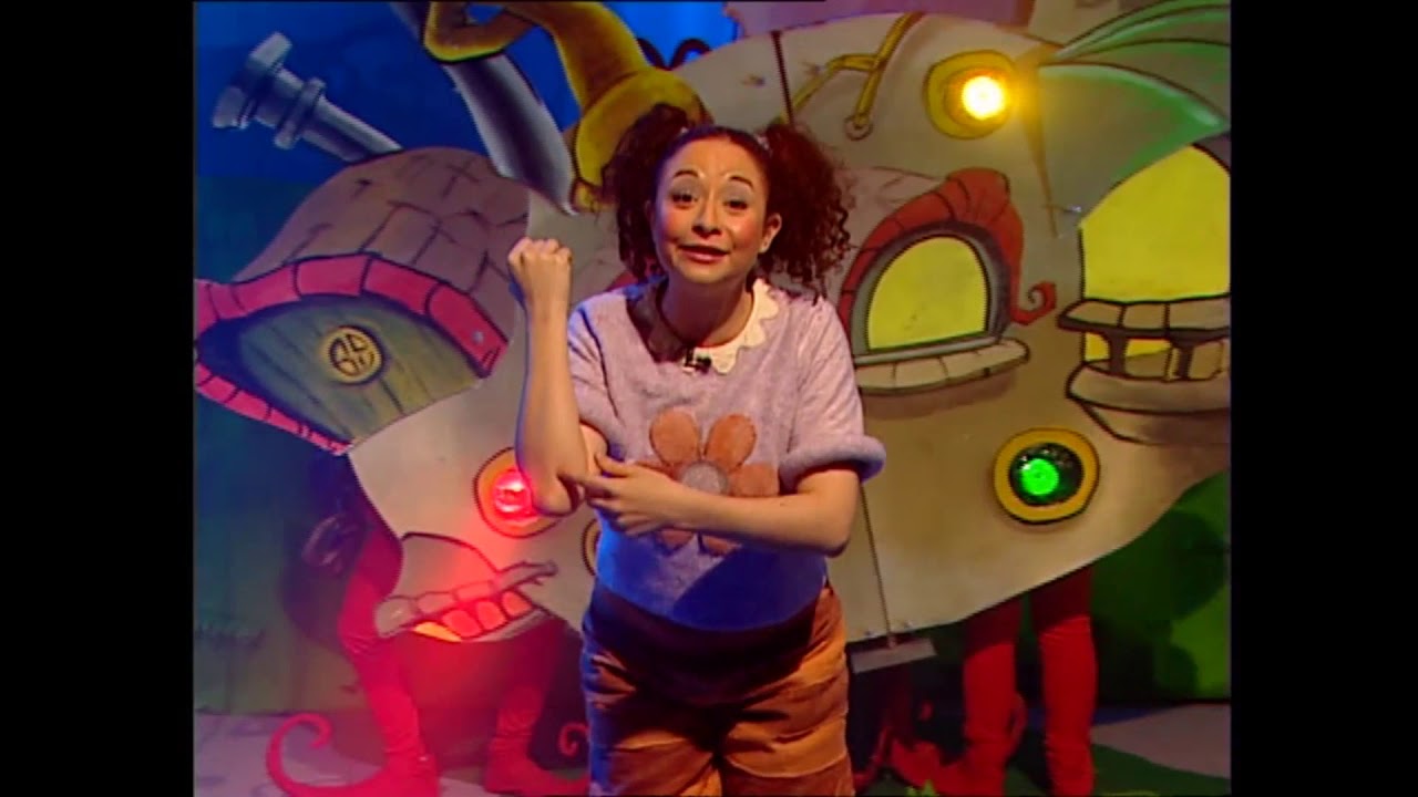 שיר הפתיחה - מתוך 