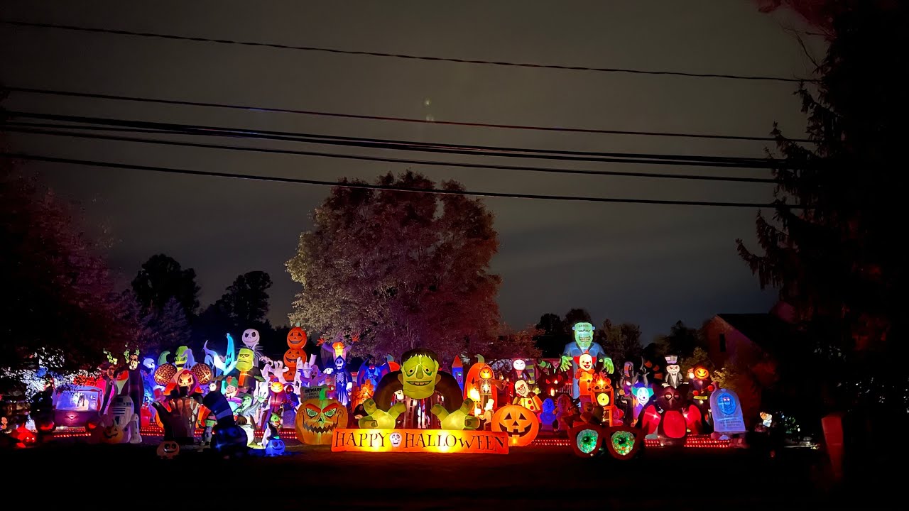 My 2023 Halloween Inflatable Display! (Nighttime Walkthrough) [140+ Inflatables]