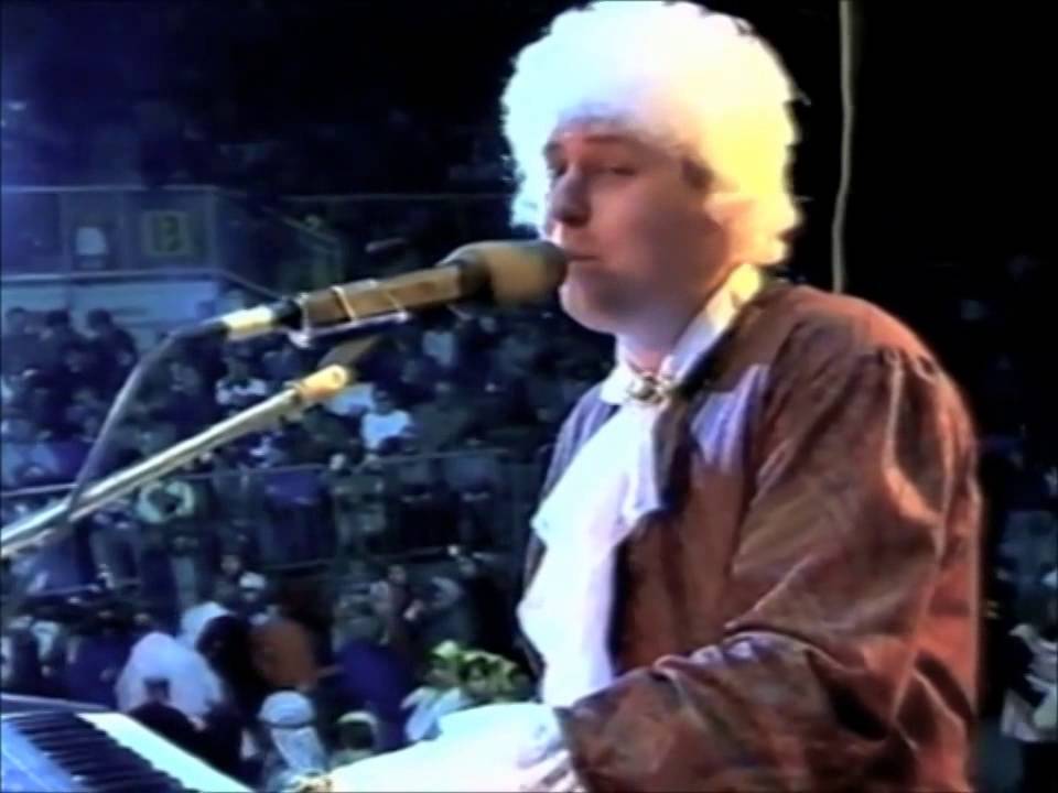 Magnet - Julija (Pustovanje 1989, dvorana Tabor MB)