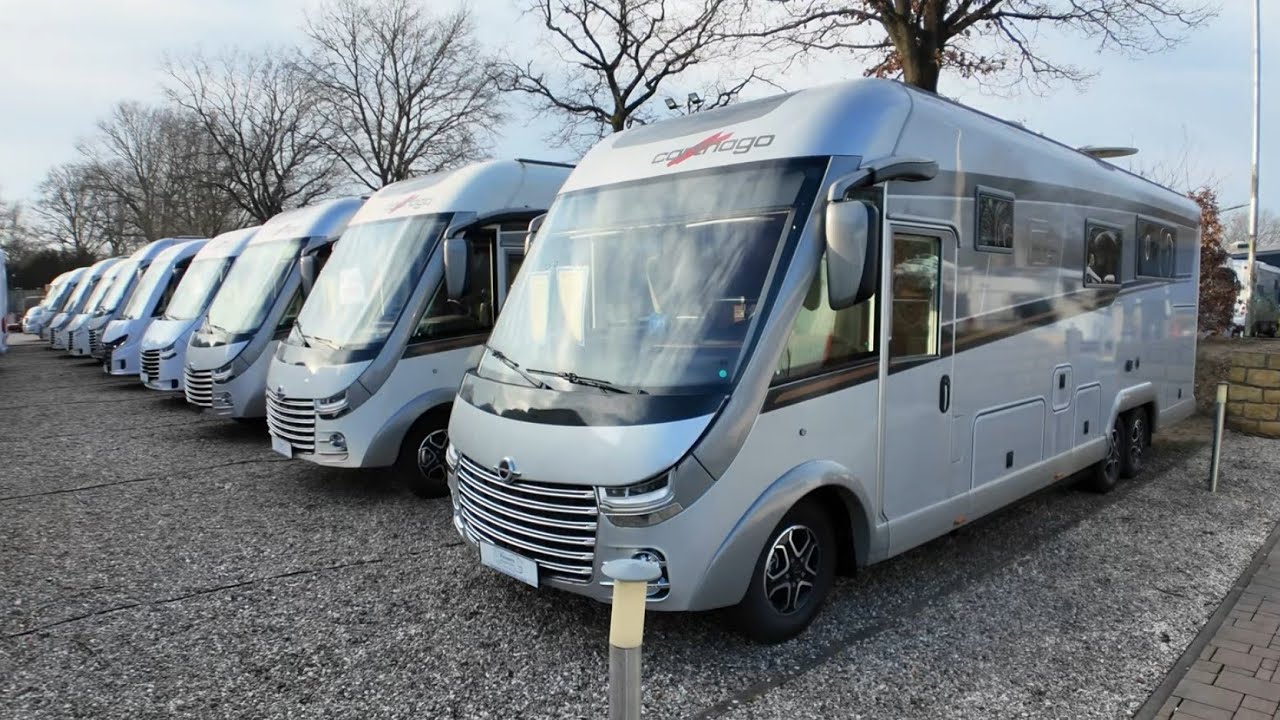 WOHNMOBIL HECKSITZGRUPPE für 2025 im VOLLINTEGRIERTEN CARTHAGO LINER FOR TWO I53L mit 3-Raum Konzept
