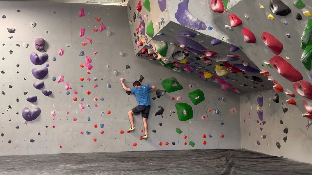 Fargo Climbing Crimpy V4 Technical Traverse