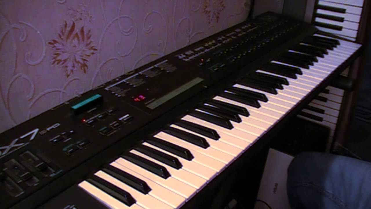 Поговорим о синтезаторах. Yamaha DX7.