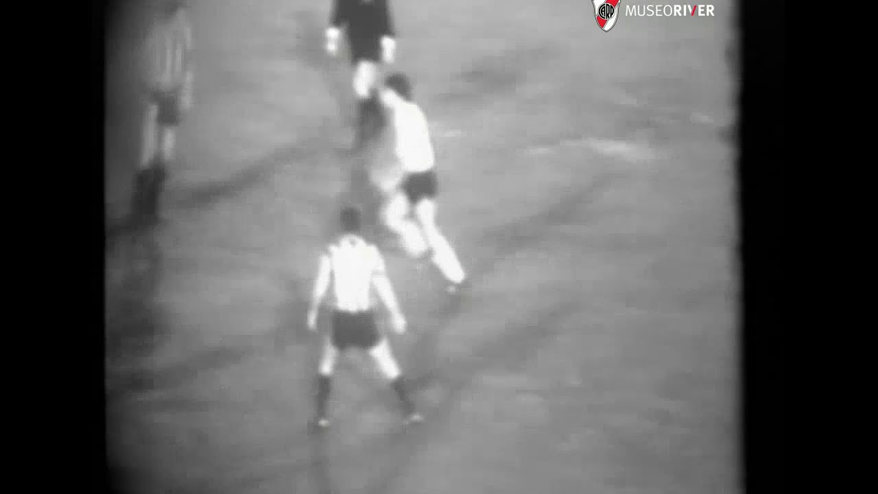 Rosario Central vs River Plate. Consagración en el Campeonato Nacional (1975)