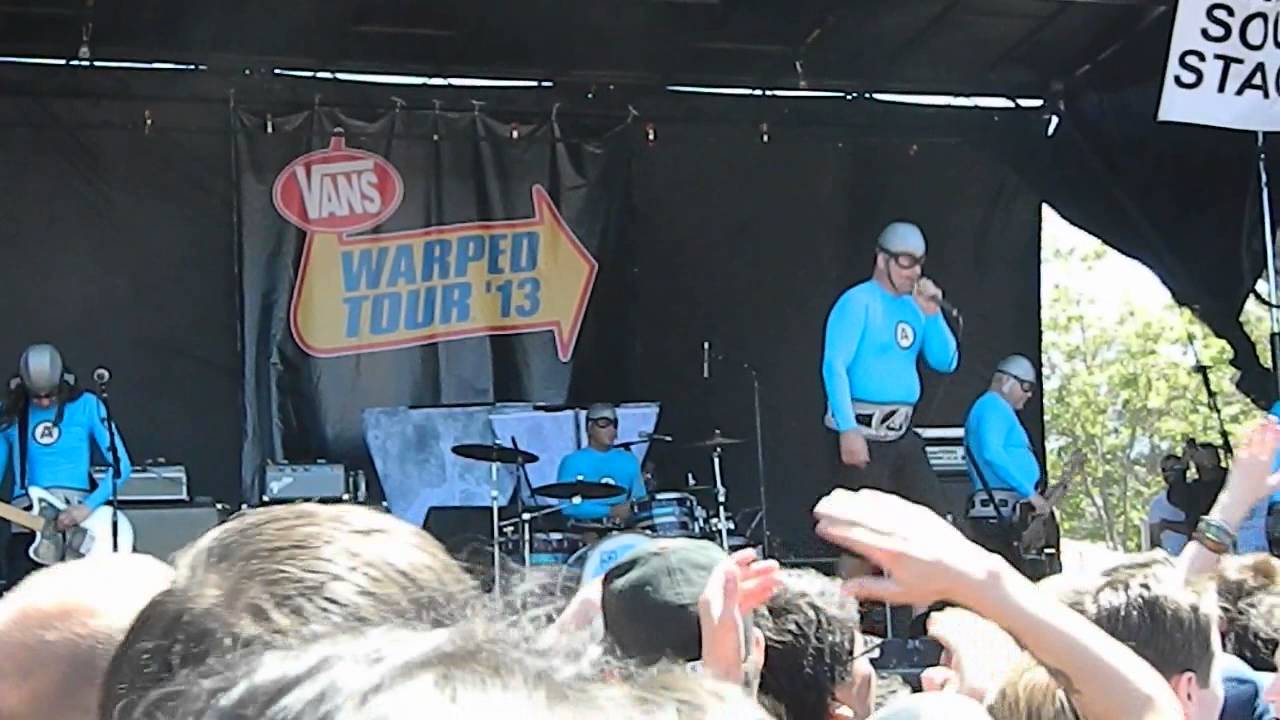 The Aquabats - Pool Party (Warped Tour 2013)