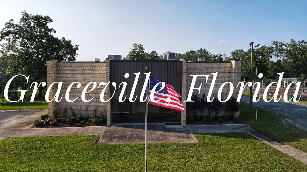Graceville, Florida (4K)