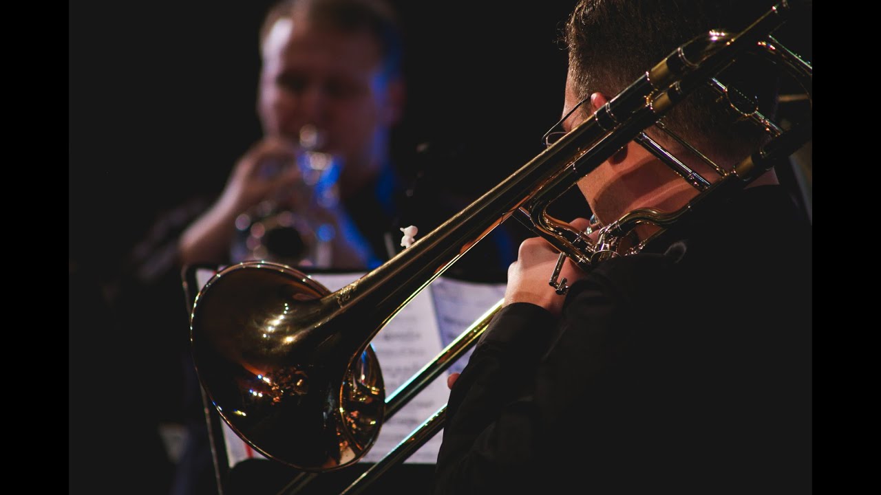Sanctus Pro Deo  Brass Quintet - Ce mare ești [OFFCIAL VIDEO]