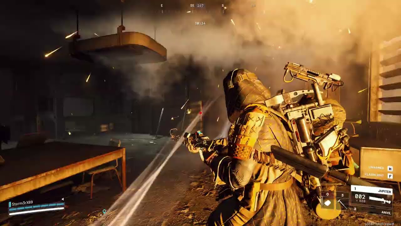 ARC Raiders Legendary Jupiter vs Queen is Poopiter