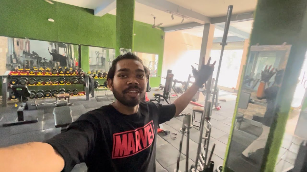 Guys aaj me gym me pahli baar akela 😱