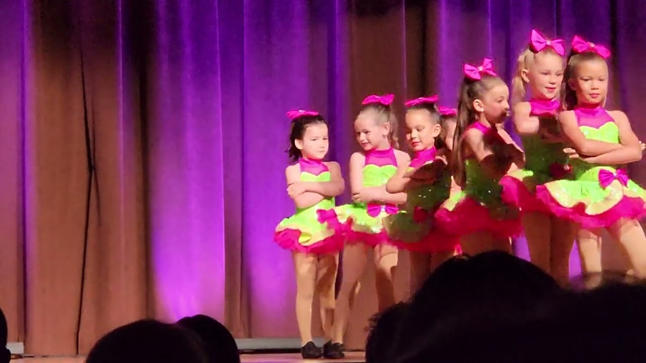 Amelia's dance recital 2022