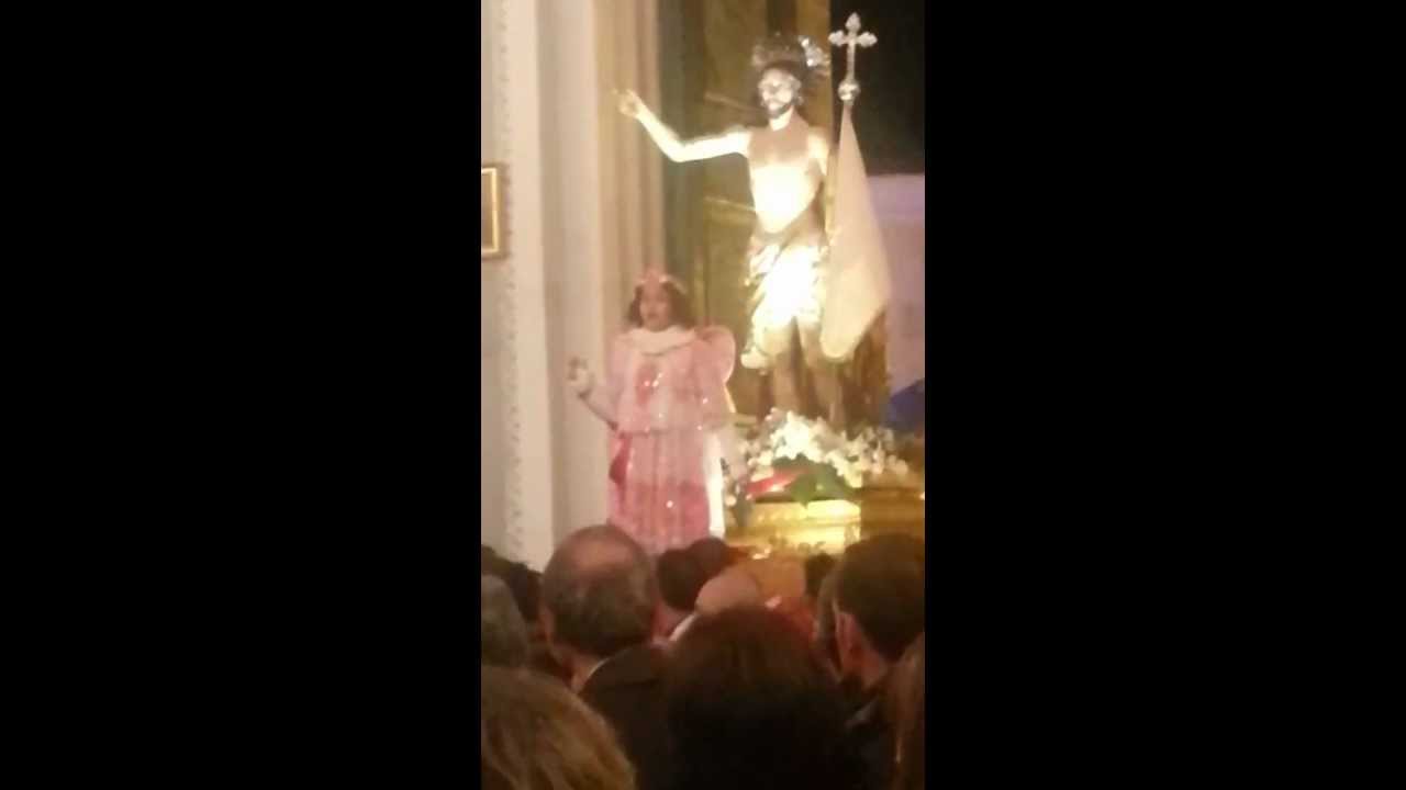 Comiso Pasqua 2013 La Pace dentro la Basilica Maria SS Annunziata