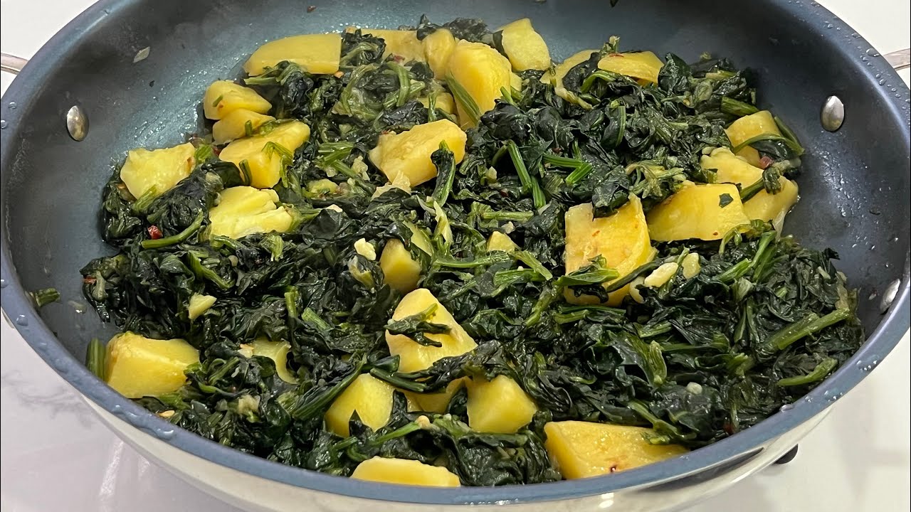 Touf&egrave; Epinard et Pomme de terre (En Creole)-La Cusine Laila Episode 48