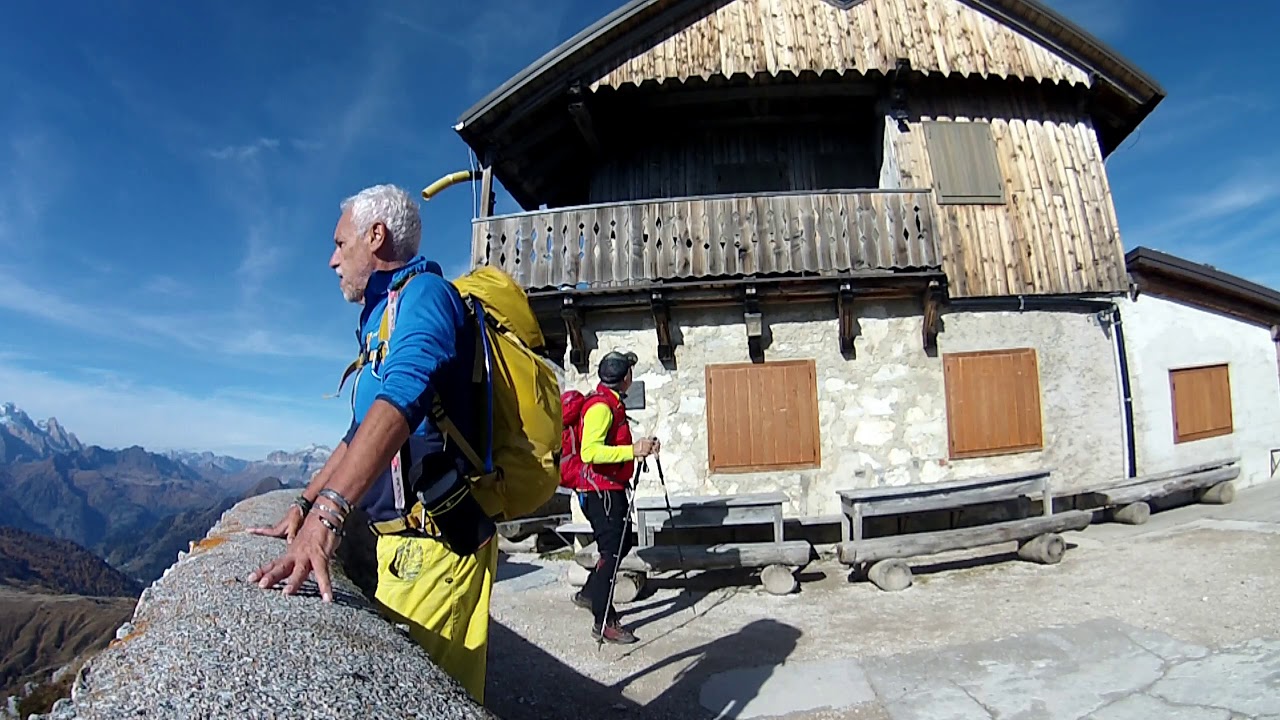 anello AVERAU - NUVOLAU - CINQUE TORRI dal Passo Falzarego