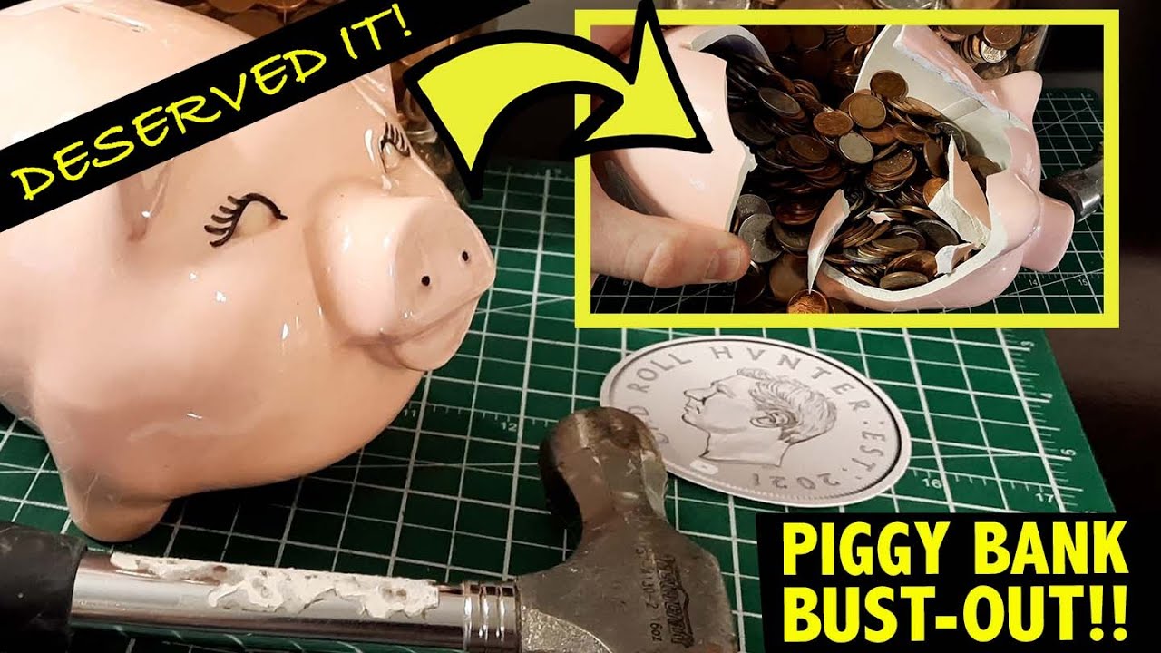 Another PIG Bites the Dust! Piggy Bank FULL of COINS!! Someone's Collection? Pocket Change?