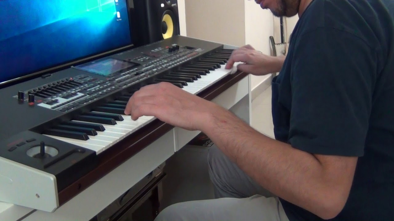 اغنية مذهلة (المقدمة ومقطع) للفنان الكبير محمد عبده عزف باسم مكارم(cover by bassem mkarem)