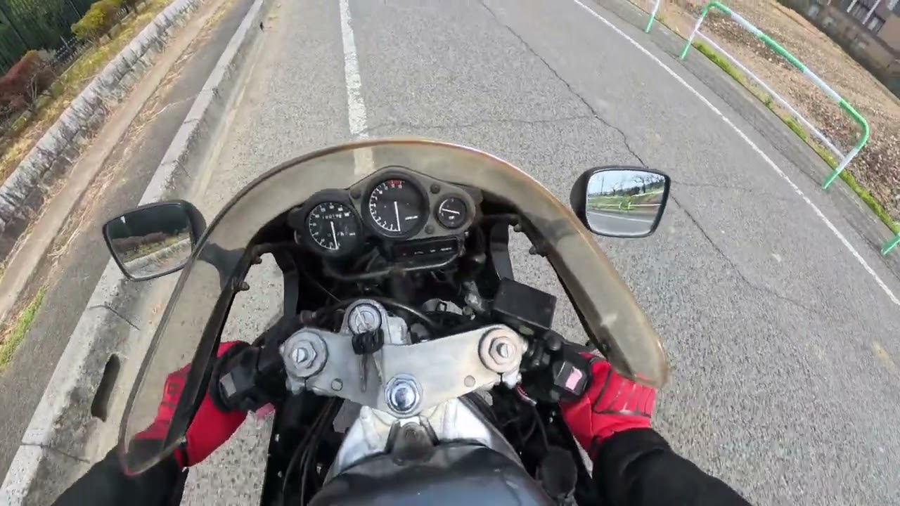 TZR250　「サンマ」の愛称で親しまれるレーサーレプリカ！2ストのサウンドと加速感がたまりません♪【走行動画】