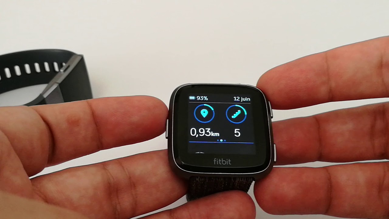 Fitbit Versa Review - Test et avis montre connectée sport