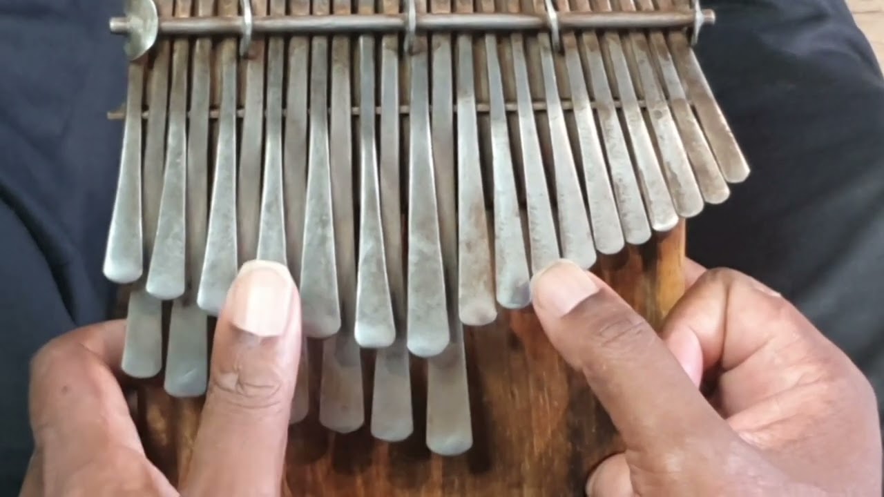 Karigamombe 1, Beginning Mbira, Mugove (mwana) wa Chigwedere