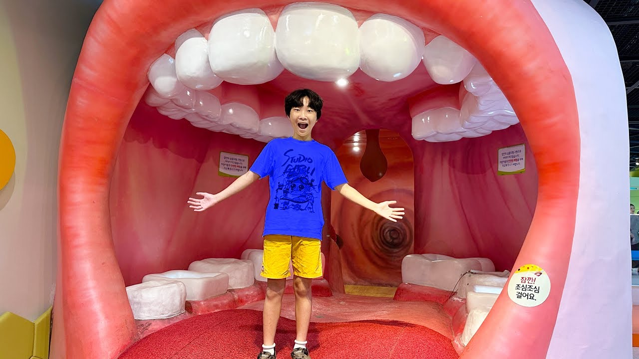 Yejun Learn Body in Children Science Museum for Kids Video