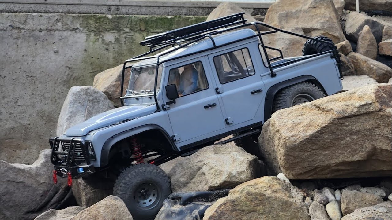 1/10 RcDream TRX-4 D110 Pick-up Unikat bei SCHNUTOPIA #2023 #offroad #crawler #scale #defender