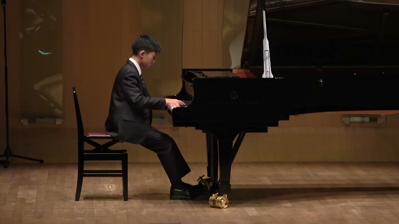ドビュッシー　アラベスク第一番　　　６年生　ピアノ発表会
Debussy, Arabesques
2021.8.8.Eleven years old