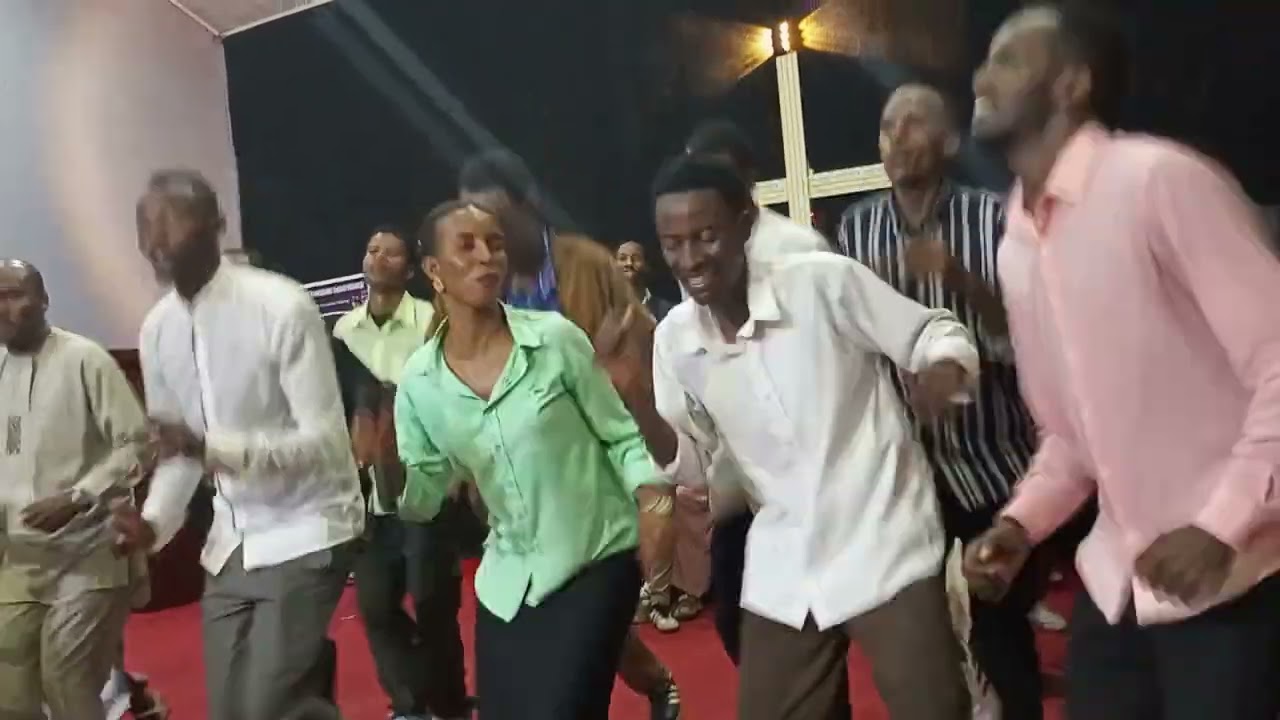 IYOOOOOOOOO 🙆🏻🙆🏻🙆🏻🙆🏻😭😭😭😭😭ICHOBITA UMUKUNGA SASA 😂😂😂😂😂🔥🔥🔥🔥🔥🔥 