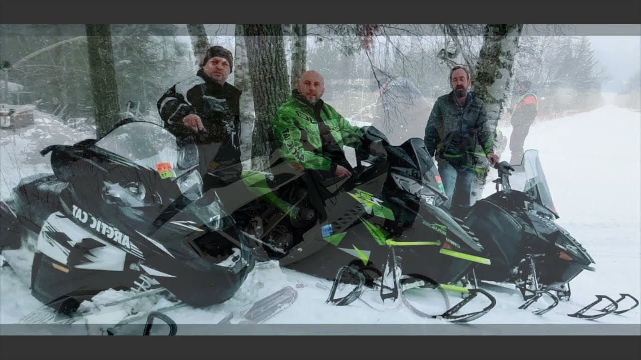 2022 Snowmobiling