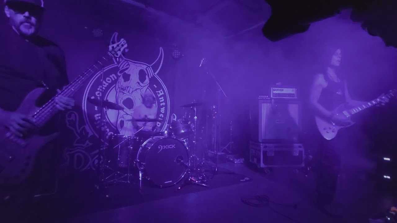 Yawning Man - Full Concert - 4K LIVE @ Desertfest Antwerp - 22/10/23