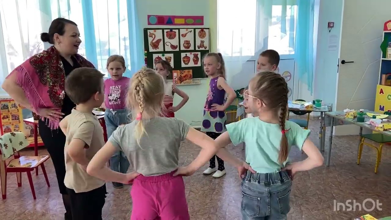 Рисование в старшей группе на тему "Хохломская роспись"