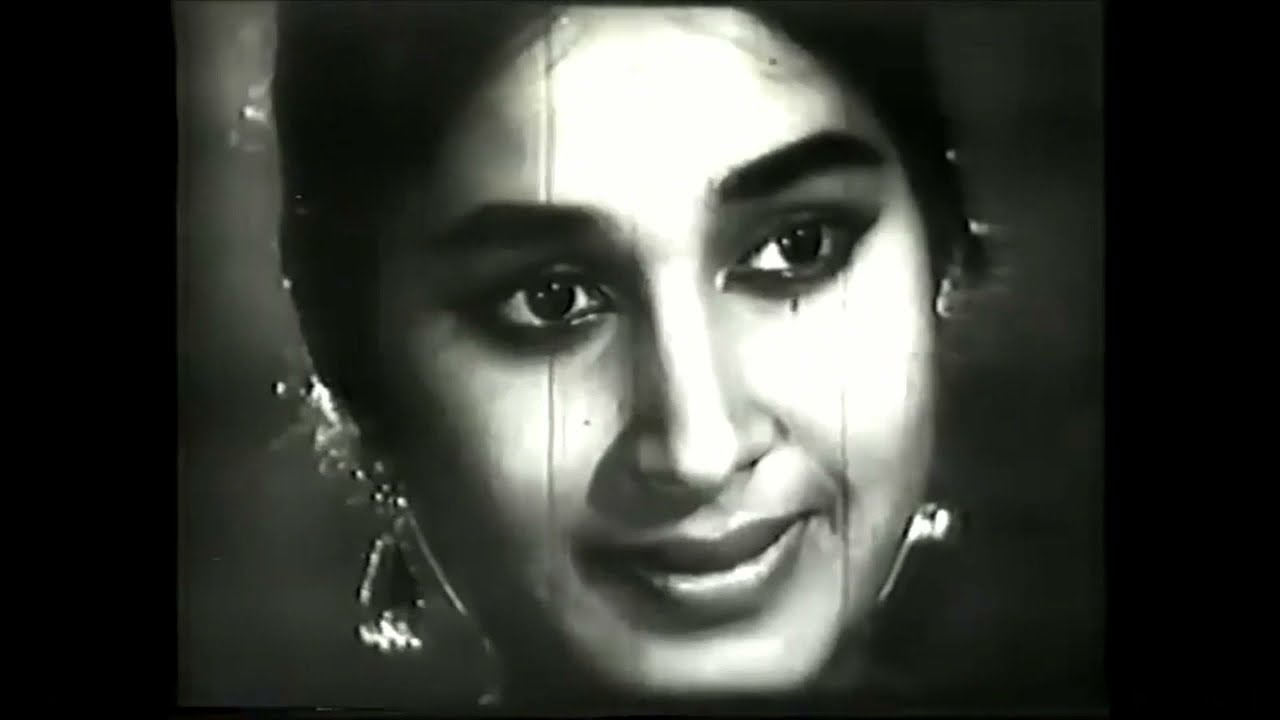 Bandun Piree(බඳුන් පිරී ඉතිරෙන මී ළඳුන ලවන් නුරා)