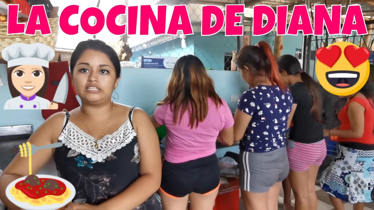 COCINANDO CON DIANA👩‍🍳 Lasagña de pollo😋 Kevin es el elegido para mesero. Parte 9
