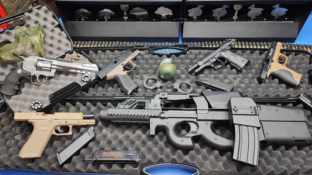 Airsoft P90 CM060H SMG , Beretta 92 ,Glock full auto ,Ruger SuperHawk, Smith & Wesson, Toy Grenades