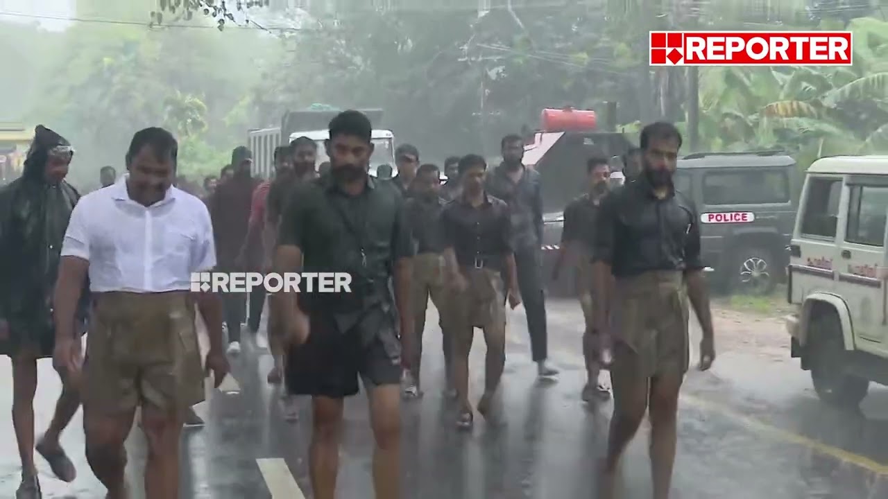 പഞ്ചായത്ത് ഗ്രൗണ്ടില്‍ പരിപാടിക്ക് അനുമതി നിഷേധിച്ചു, പ്രതിഷേധ പ്രകടനവുമായി RSS