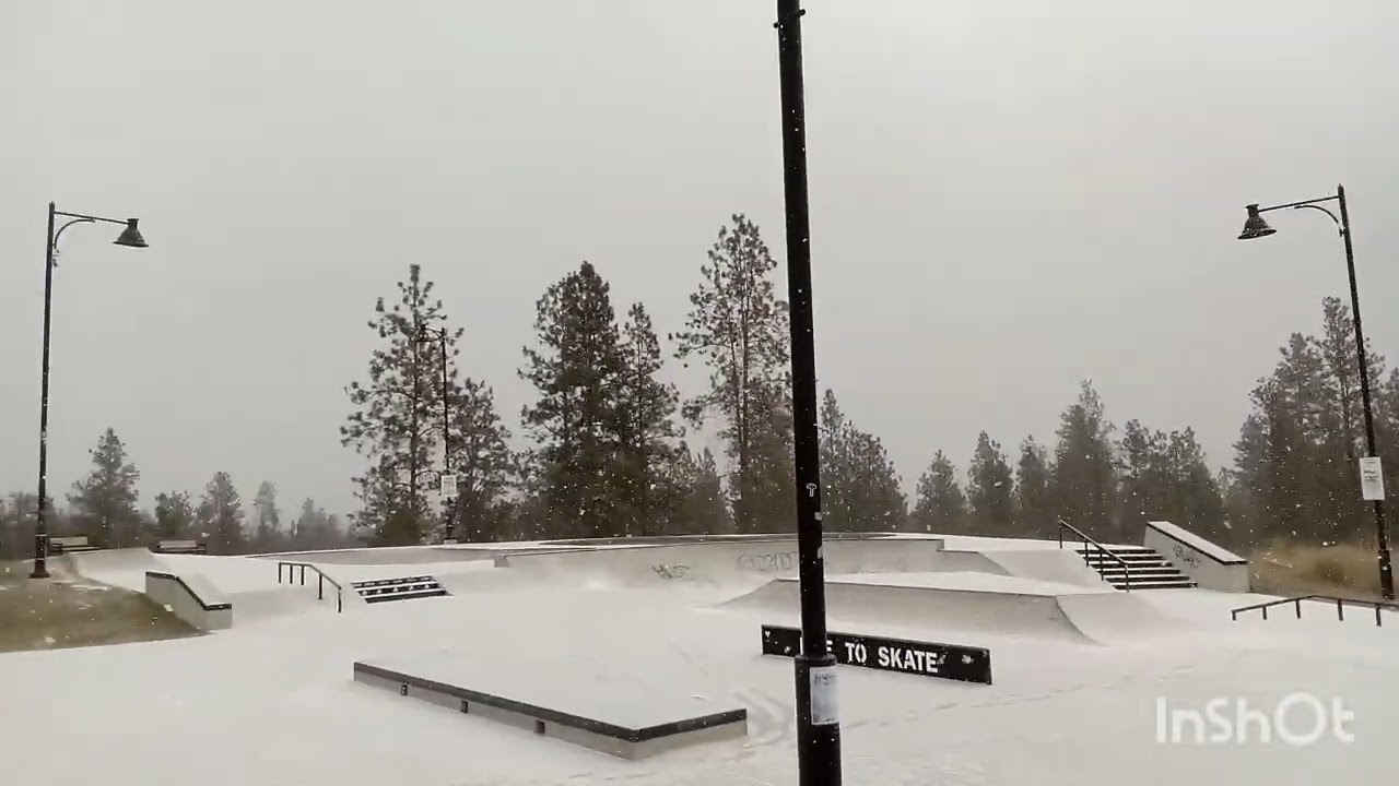 My First Snowfall Video In West Kelowna BC 🇨🇦 February 19 2026