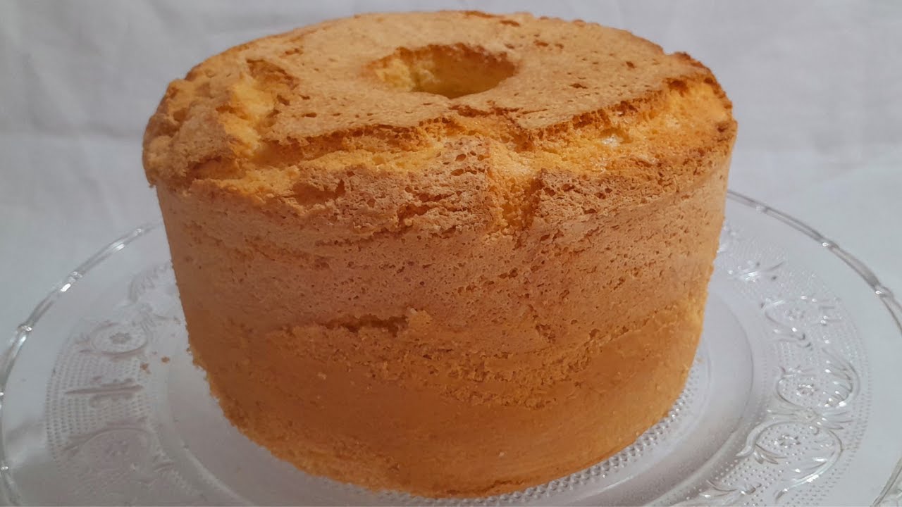SÓ TRÊS INGREDIENTES:/ BOLO BREVIDADE DE MAIZENA.