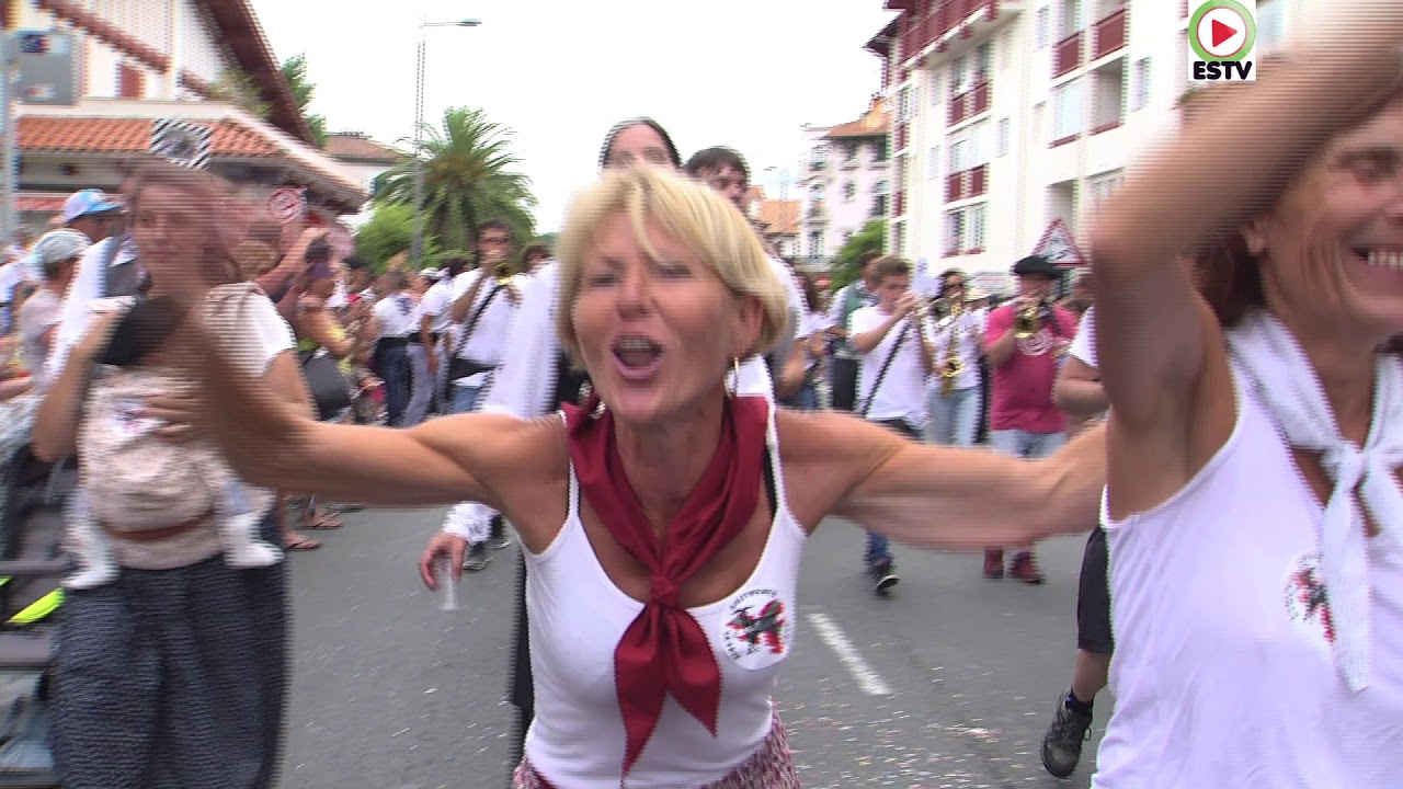 HENDAYE  | 🎉 🔝 🎆 Euskal Besta Cavalcade - EUSKADI SURF TV