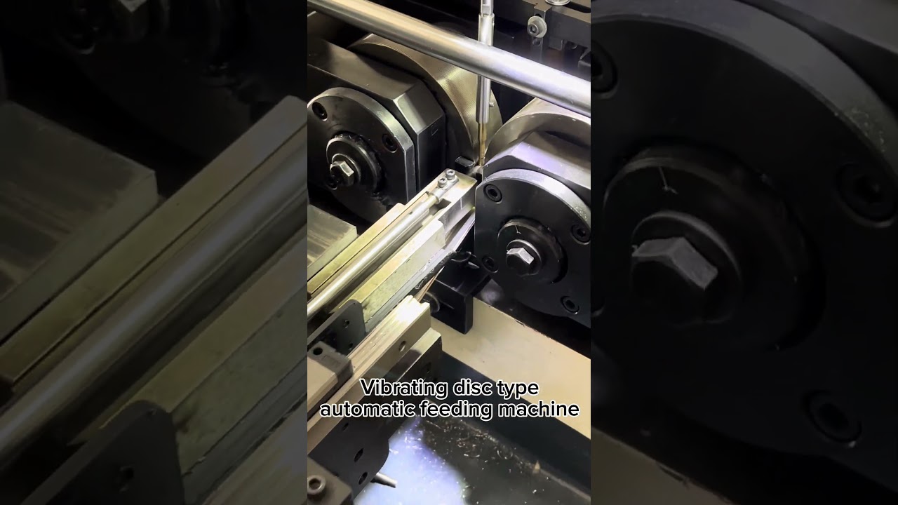 Vibrating disc type automatic feeding machine #knurling #screws #machine #cnc #+#mechanical #factory