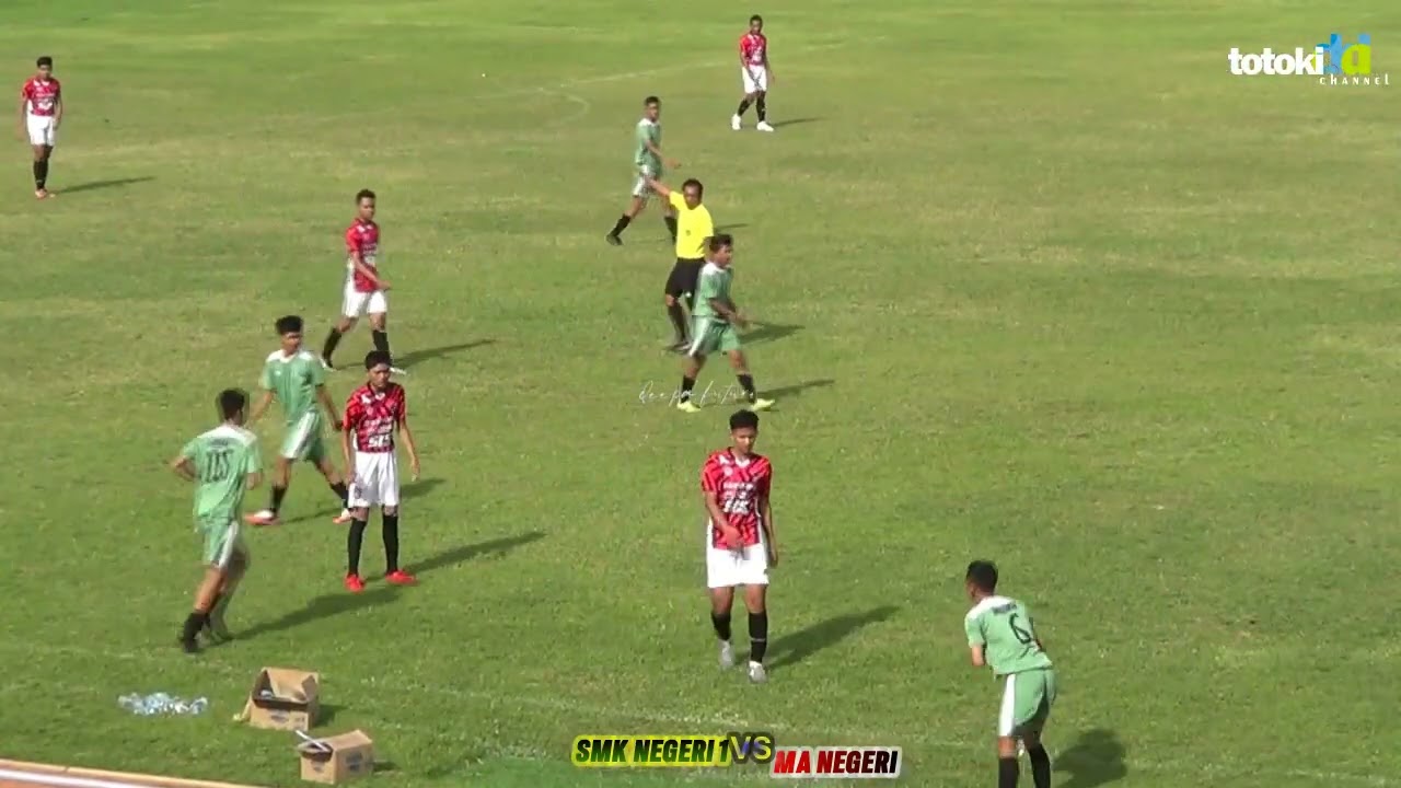 SMK NEGERI 1 KOTA BLITAR VS MADRASAH ALIYAH NEGERI KOTA BLITAR SEPAKBOLA LIGA PELAJAR WALIKOTA CUP