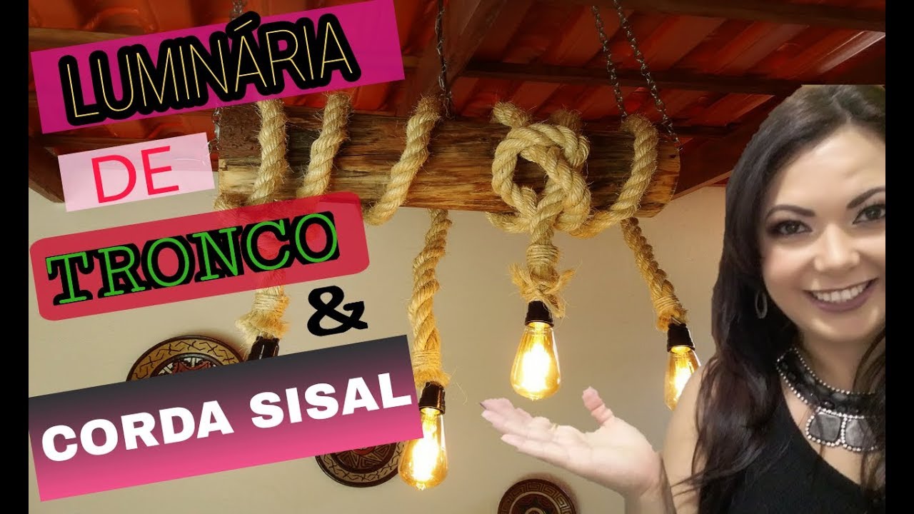 Luminária de tronco com corda sisal