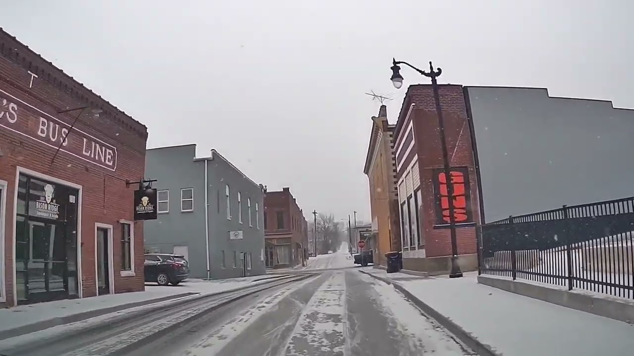 Mega snowstorm begins in Troy, Missouri 1/24/2026