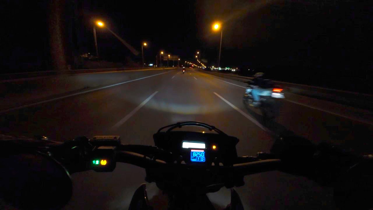 3am ''Chill'' Ride | Husqvarna 701 Supermoto