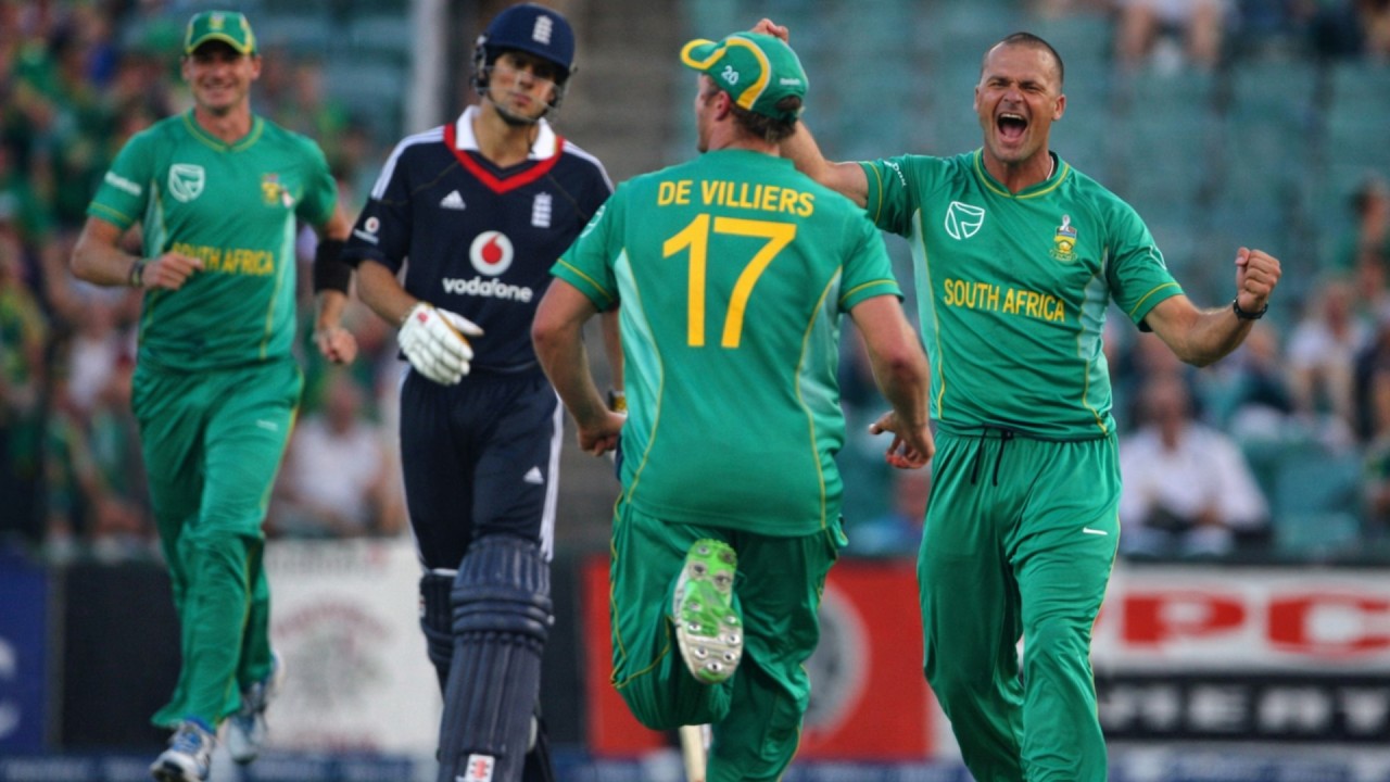 SA vs ENG 2009 | 1st T20 Highlights – Epic Clash !!