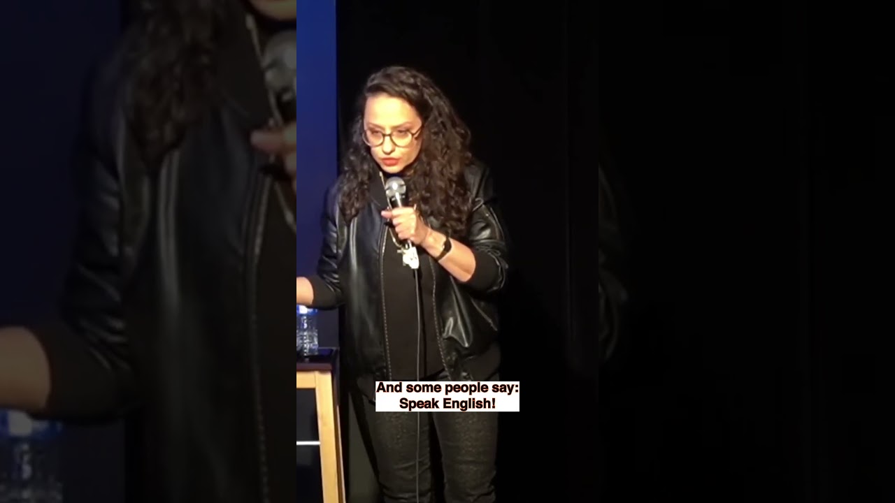 Speaking Portuguese in Public | Carol Zoccoli - Stand-up Comedy