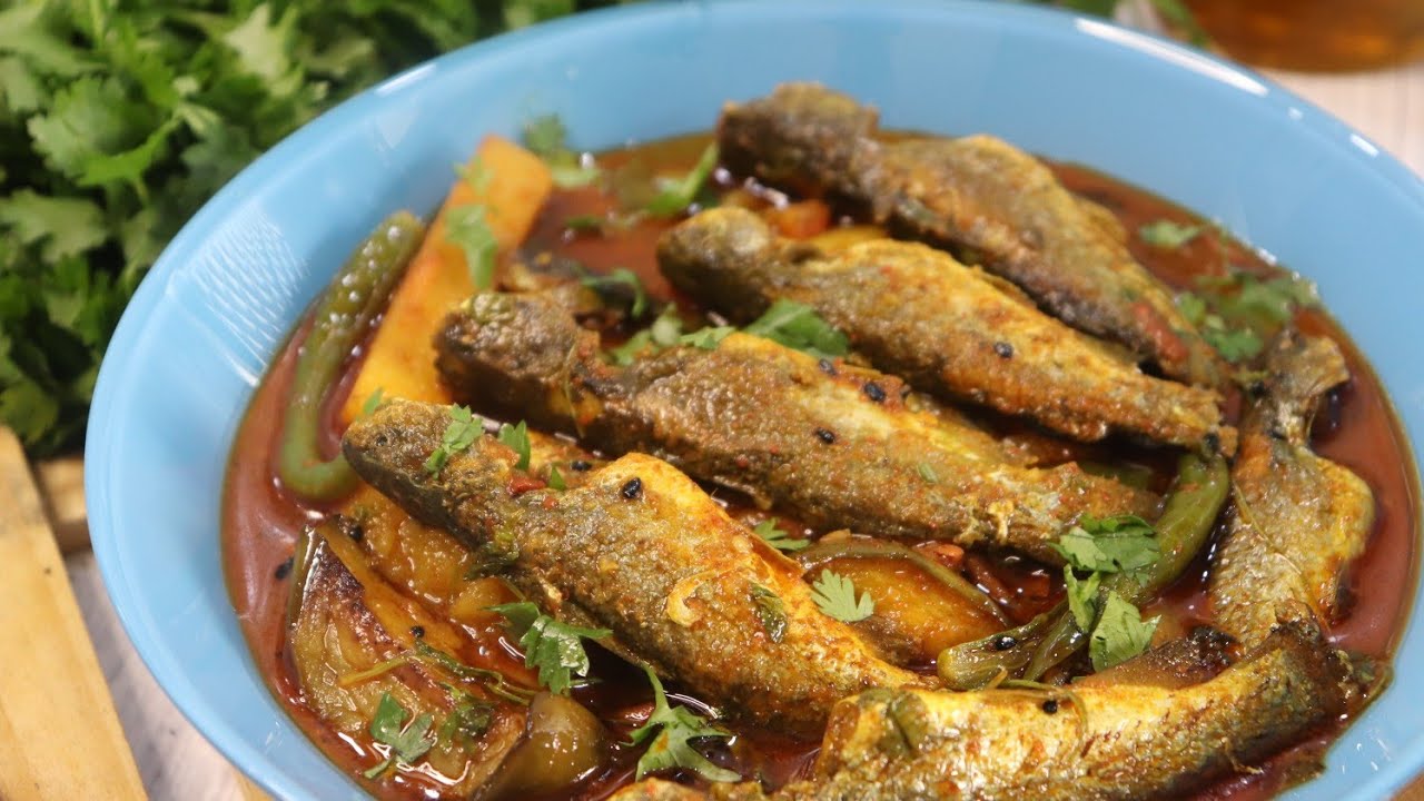 আলু বেগুন দিয়ে ট্যাংরা মাছের ঝোলের স্বাদই আলাদা|Tangra Machher jhol  Bengali fish recipe
